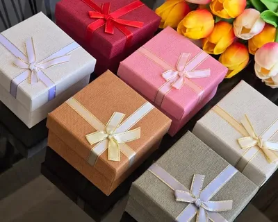 Gift box for watches